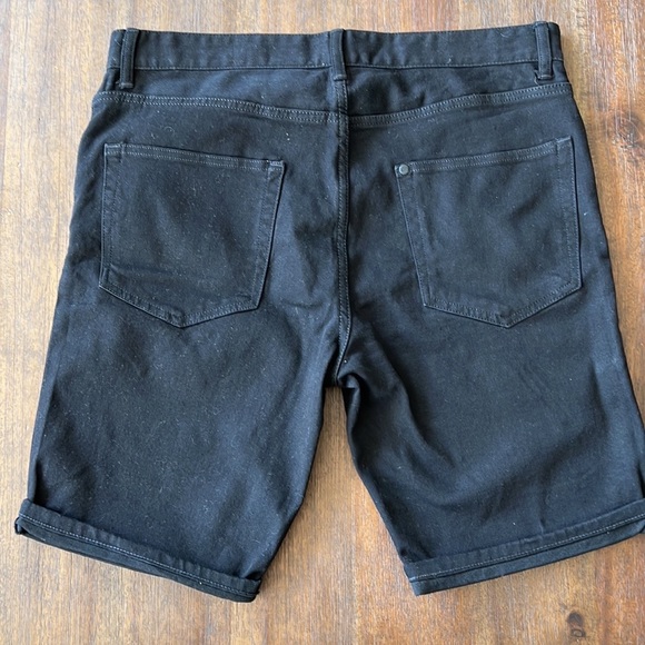 Men’s Slim Fit Black Denim Shorts Size 34 - Picture 2 of 7